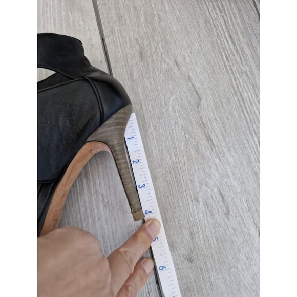 Coach Black Leather Ankle Buckle Strap Cutout Peep Toe Stiletto 4" Heels Sz 8.5B - Picture 8 of 10